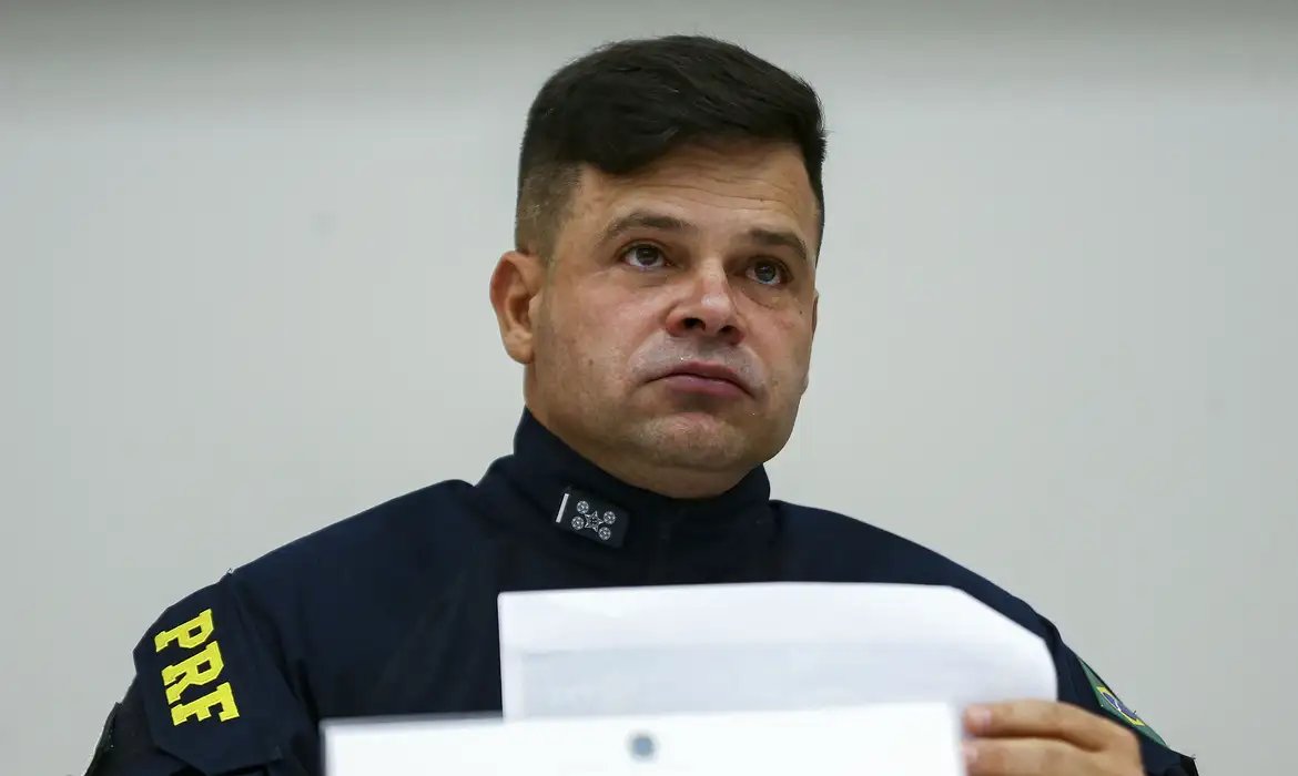 Defesa de ex-diretor da PRF nega atuação para barrar eleitores de Lula