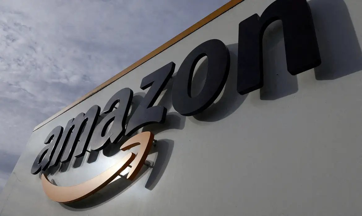 Irã informa ter atacado central de dados da Amazon no Bahrein