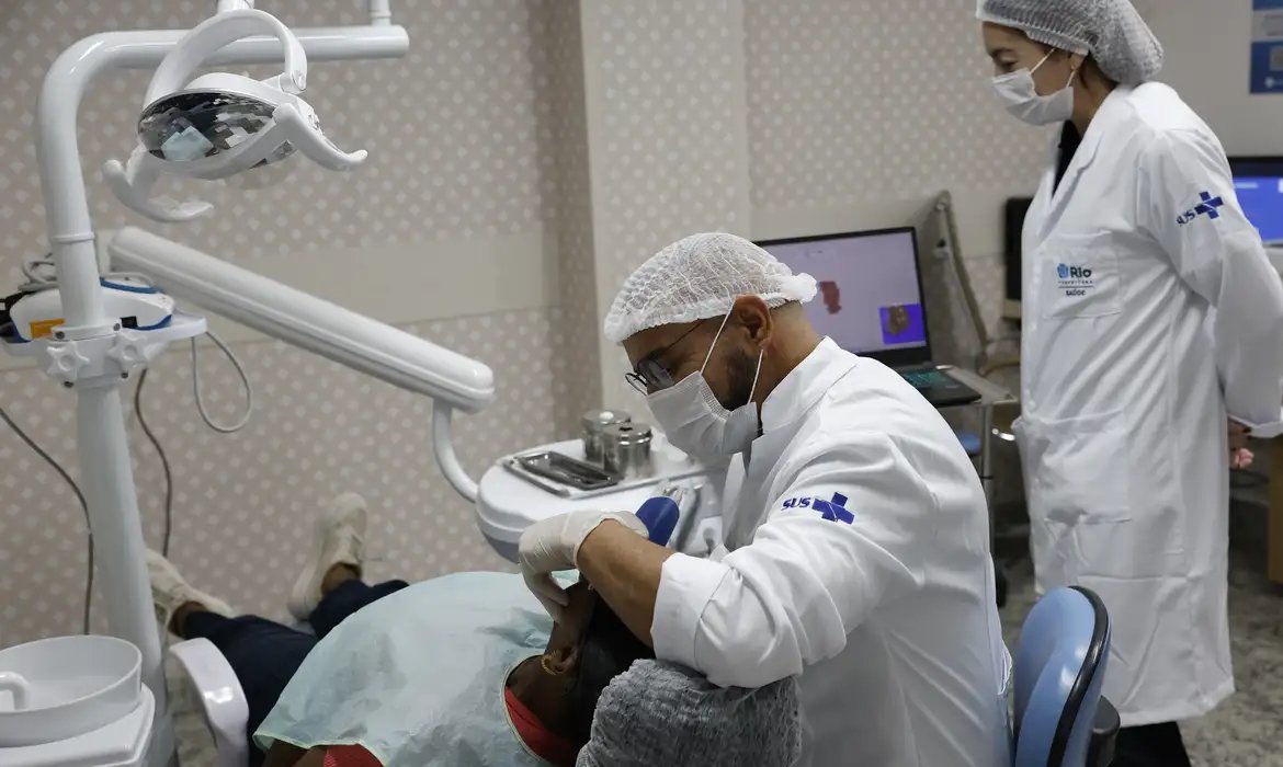 Brasil reafirma compromisso de reduzir uso de amálgama com mercúrio