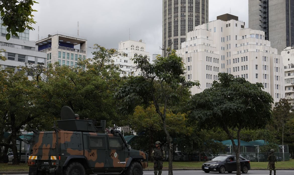 Tropas federais reforçam segurança no 2º turno das eleições no RJ