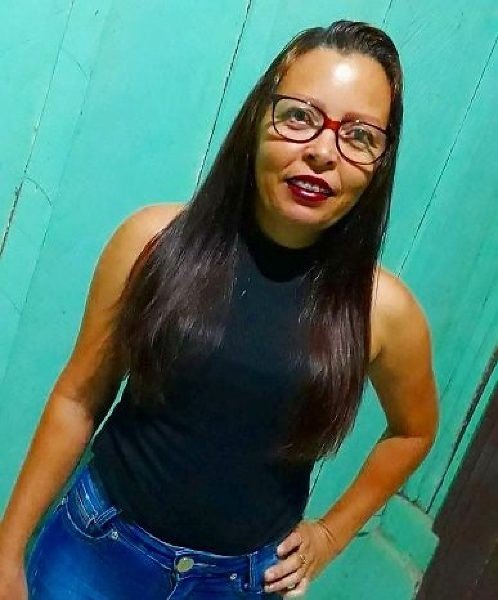 Professora vítima de feminicídio em MT era premiada por excelência na alfabetização