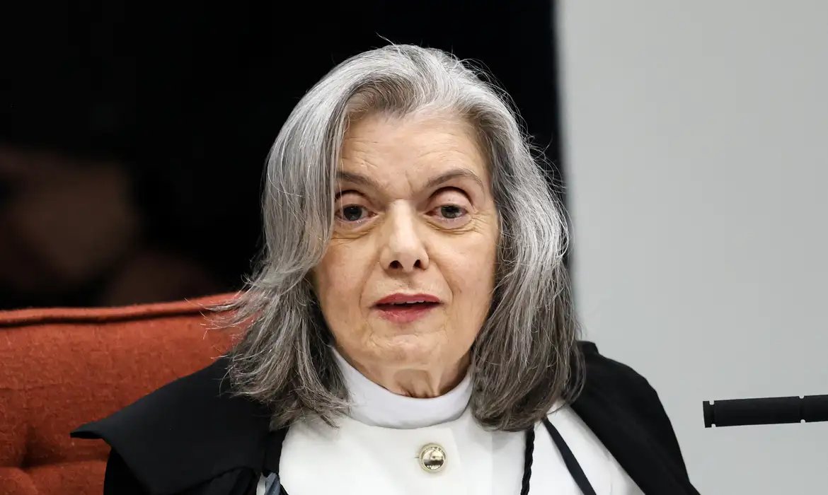 Cármen Lúcia: Judiciário deve buscar credibilidade, não popularidade