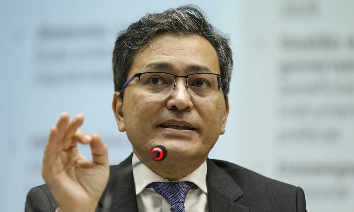 Receita tem recorde de restituições no fim do prazo de entrega do IR