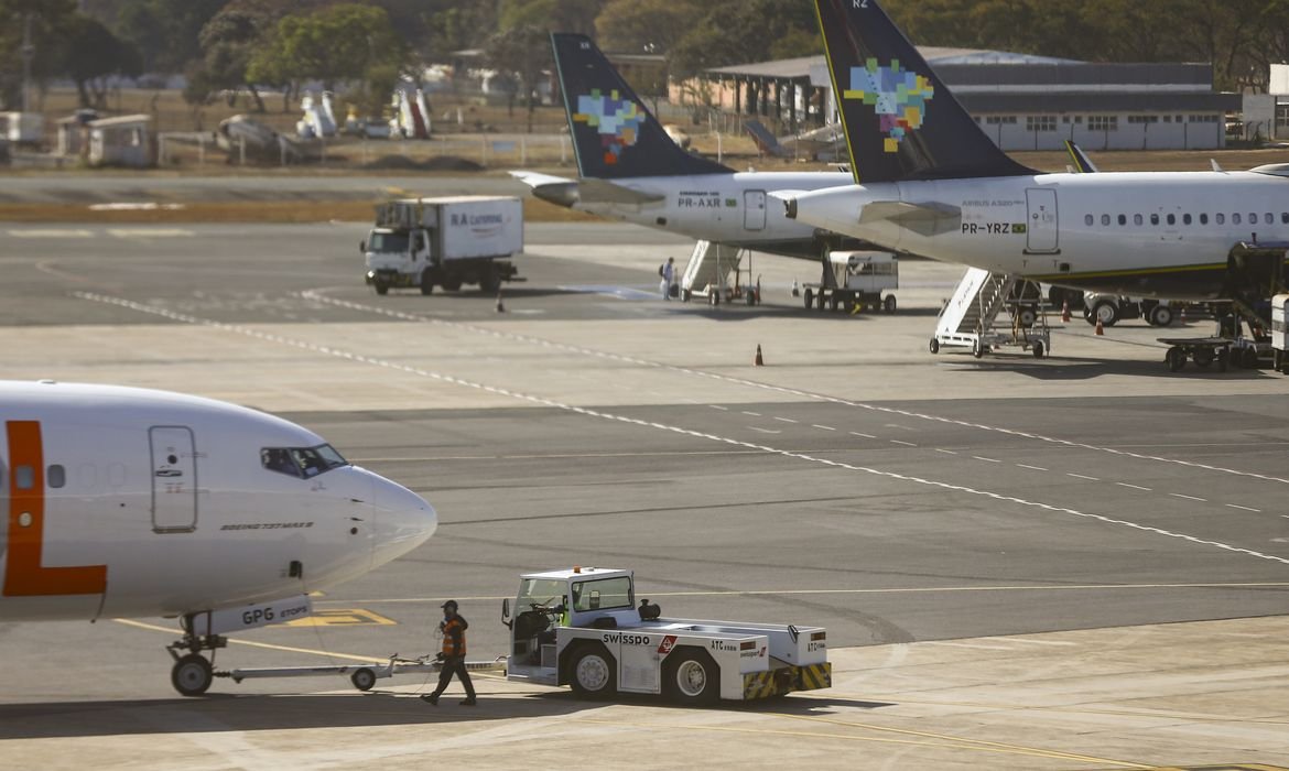 Decreto que zera imposto sobre combustível de aviação é publicado
