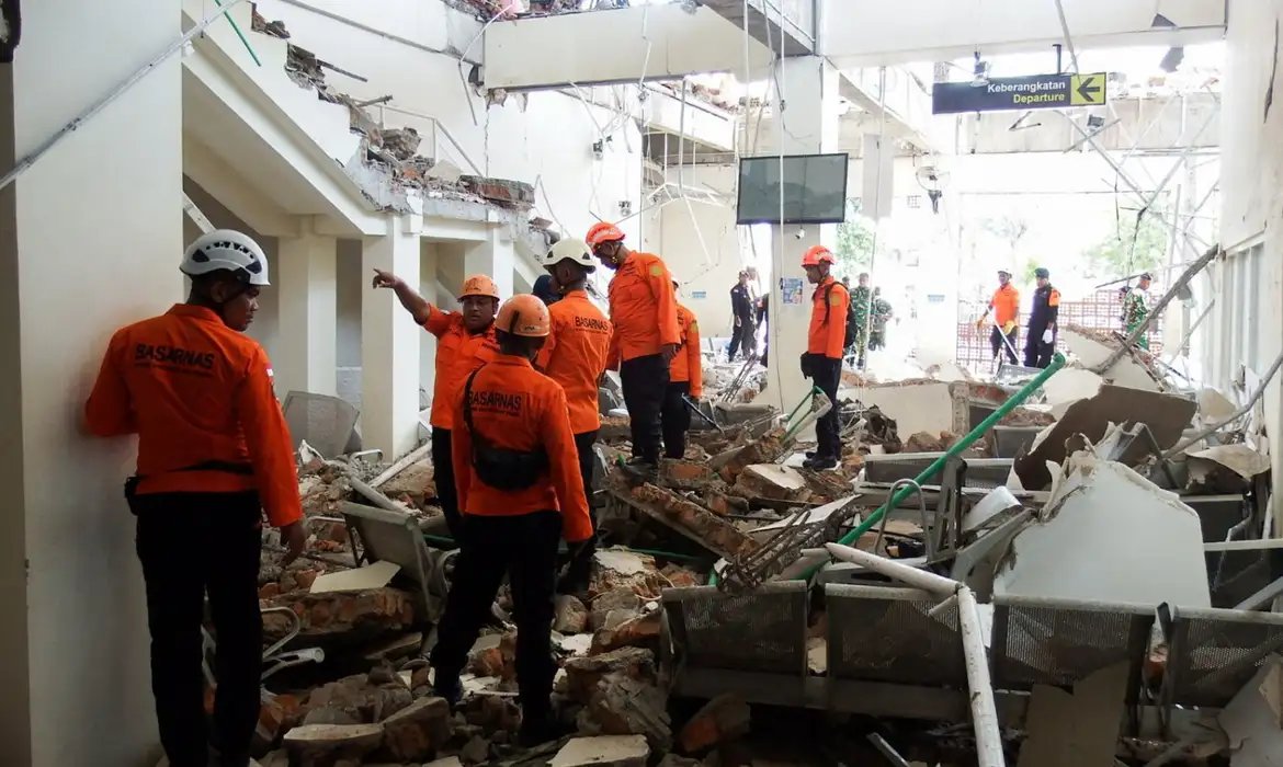 Terremoto na Indonésia deixa pelo menos 47 mortos