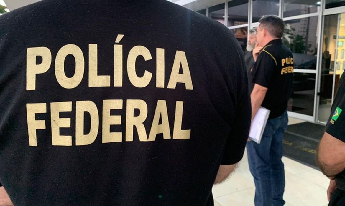 Alvo de operação, perito da PF é suspeito de vazar dados sobre Master