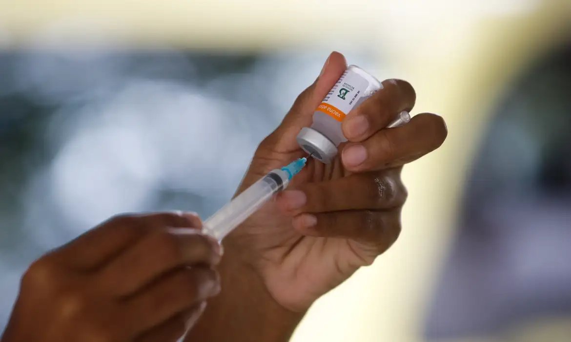 Covid-19: Brasil registra 28,8 mil novos casos em um dia 