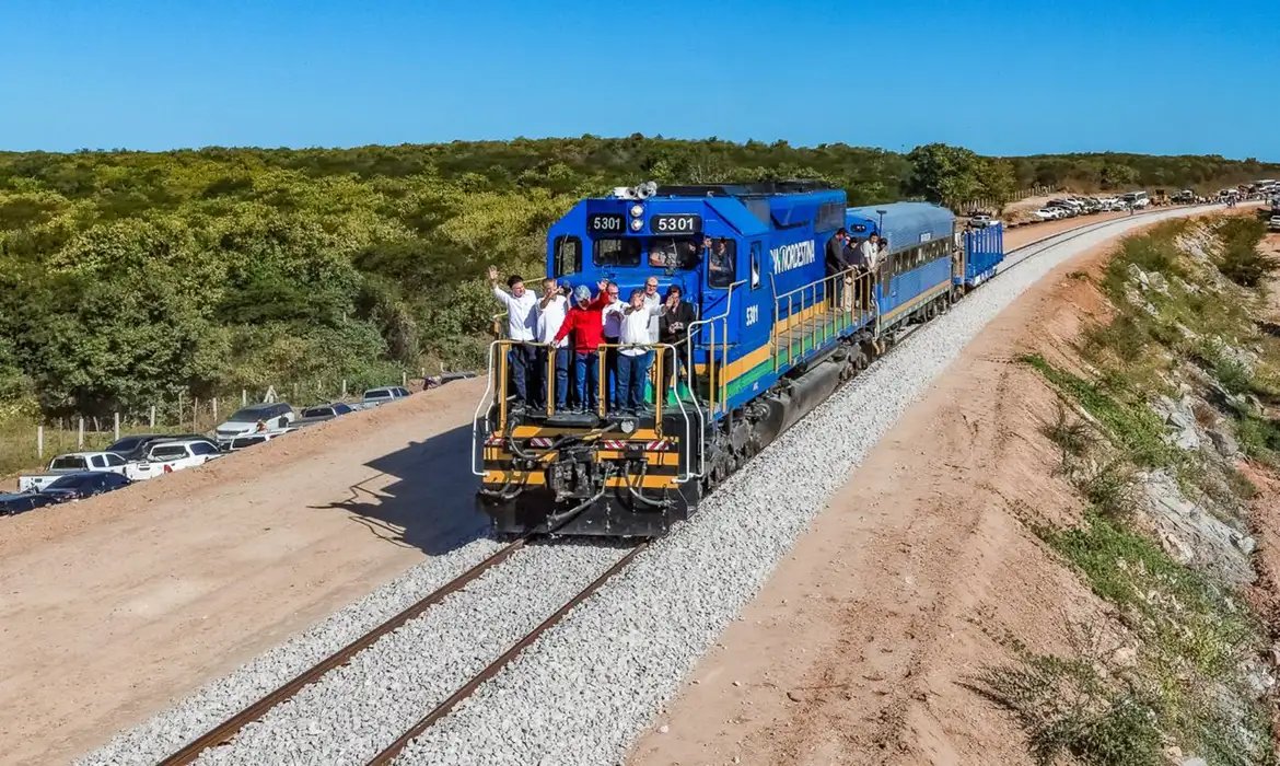 Ferrovia Transnordestina, entre CE e PI, atinge 82% de obra concluída