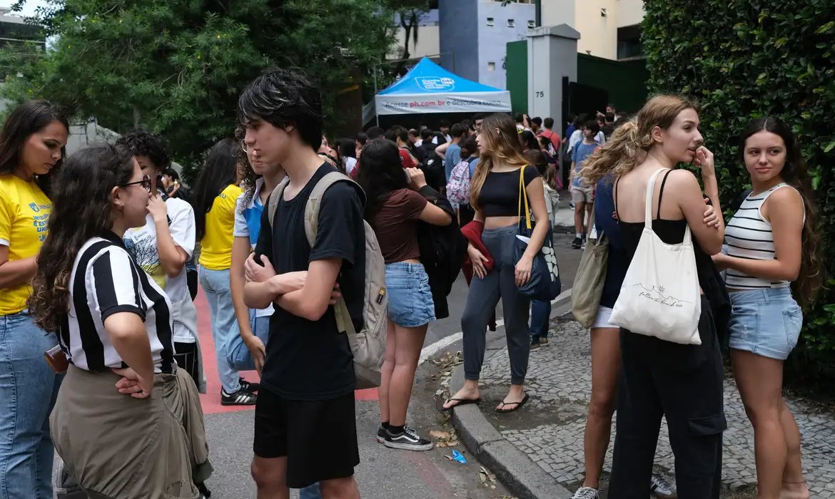 Enem 2026: inscrições começam nesta segunda; prazo vai até 5 de junho