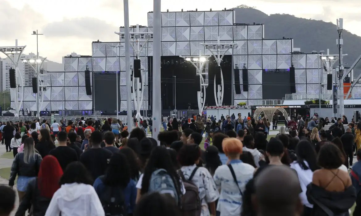 Pacto quer garantir trabalho decente em grandes eventos no Brasil