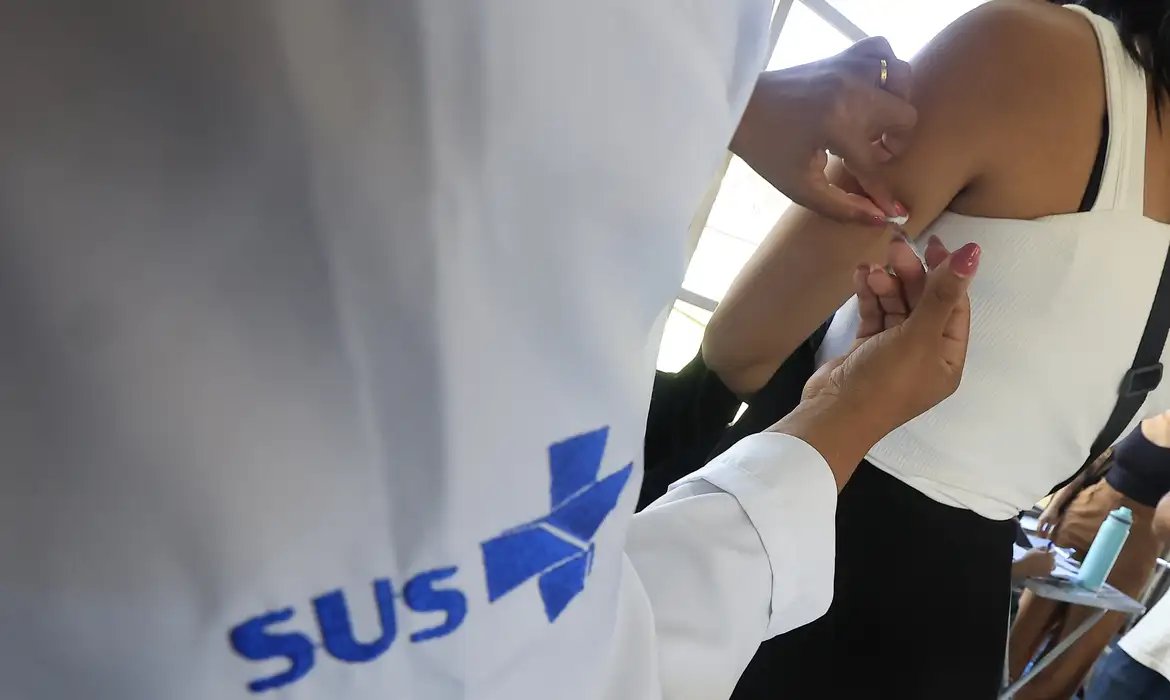 Negacionismo impulsiona sarampo nos EUA e representa ameaça ao Brasil