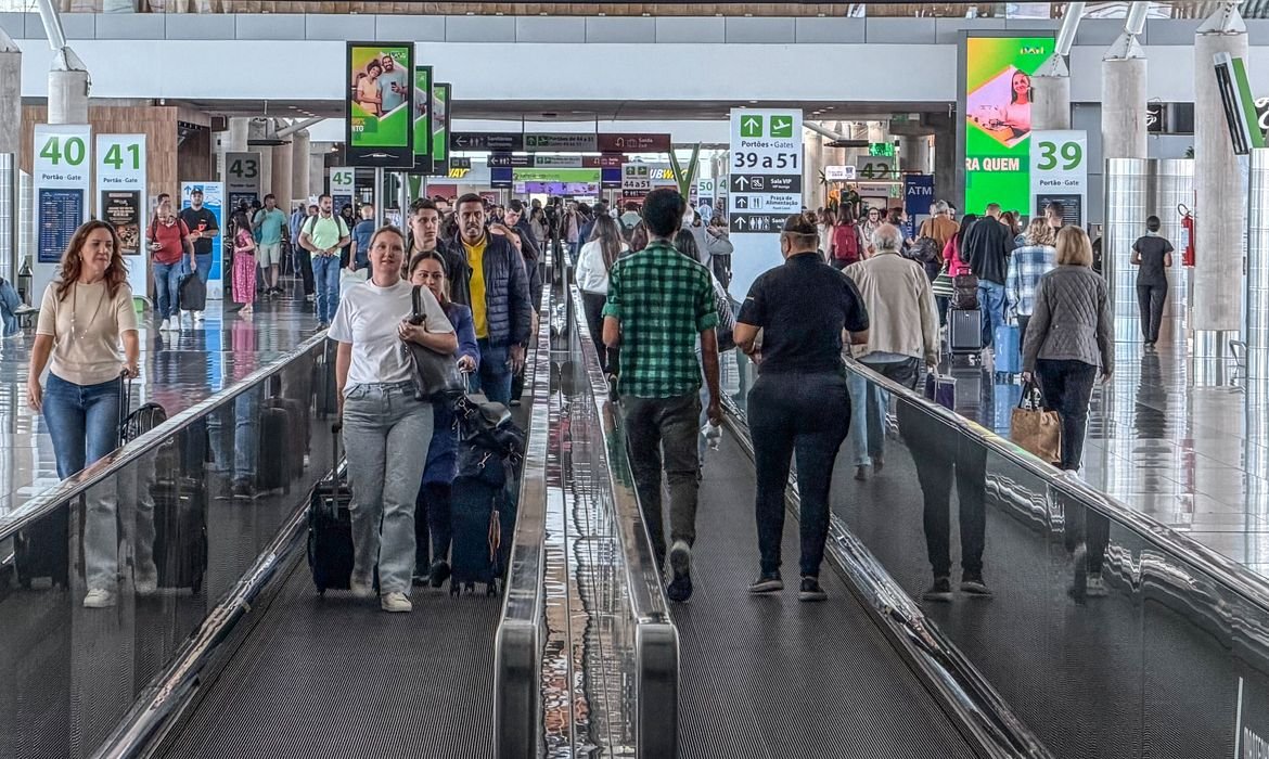 Aviação doméstica brasileira tem a maior movimentação em 26 anos