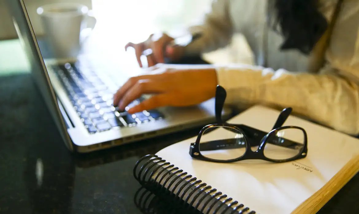 Mulheres são maioria no setor de seguros, mas minoria na liderança