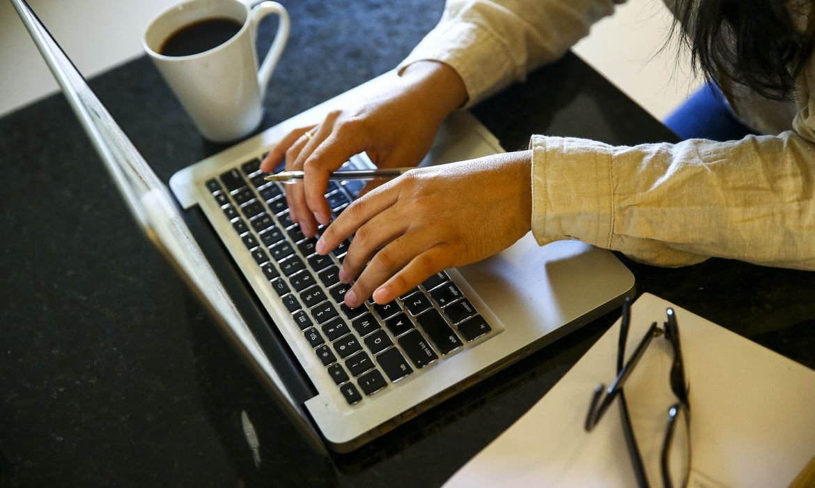 Programa Lideranças Femininas na Gestão Pública tem inscrições abertas