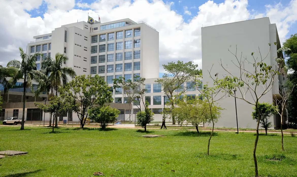 PM desocupa estudantes da reitoria da USP