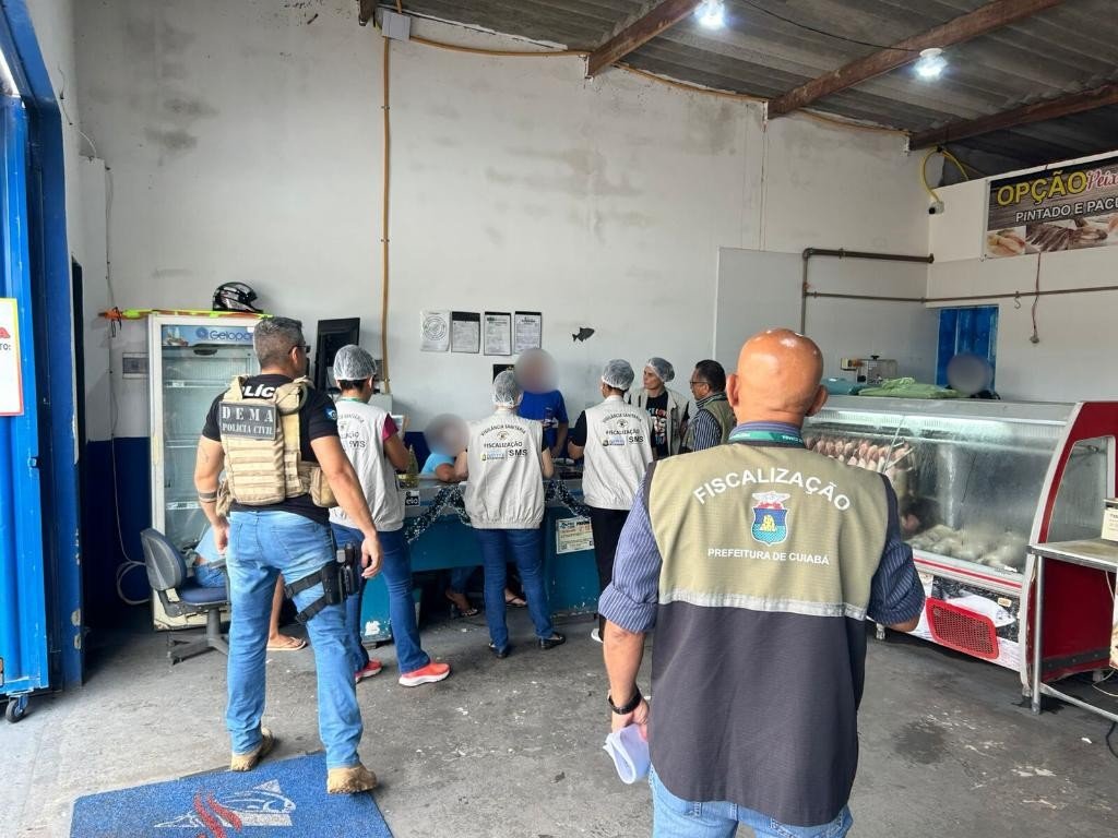 Mais de 2 toneladas de peixes irregulares são apreendidos em restaurante clandestino em Cuiabá