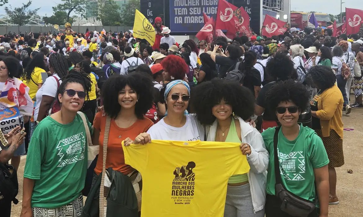 \"Mete marcha, negona\": artistas levam marcha para telas e palcos