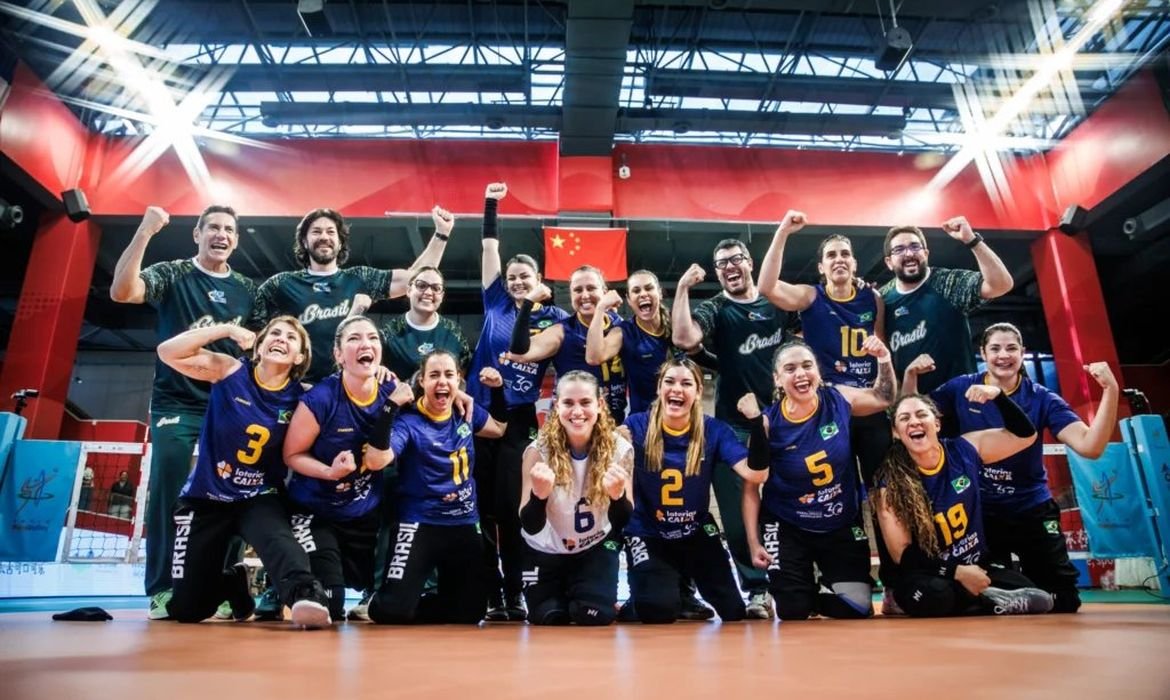 Brasil vence anfitriã China e vai à final do Mundial de vôlei sentado