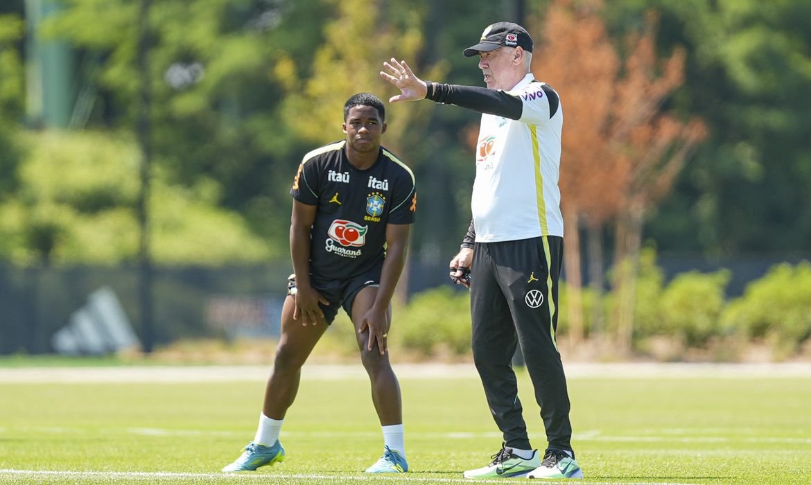 Ancelotti admite mudanças contra Haiti e desconversa sobre Endrick