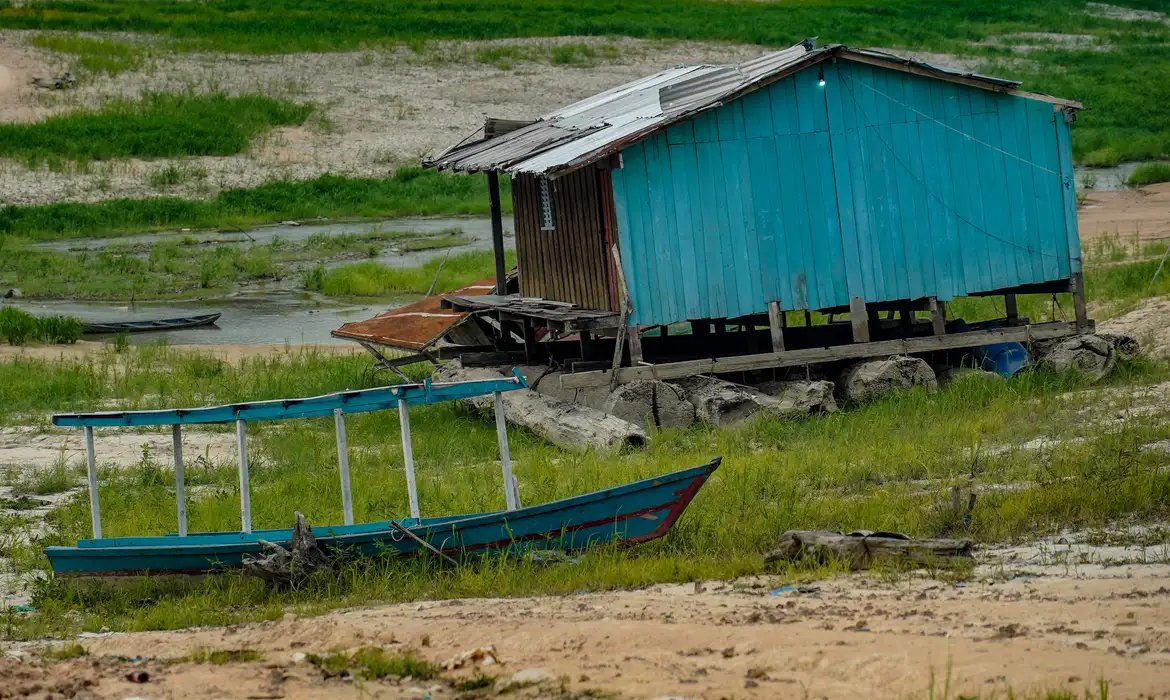 Estiagem na Amazônia deve se estender e dificultar recuperação de rios
