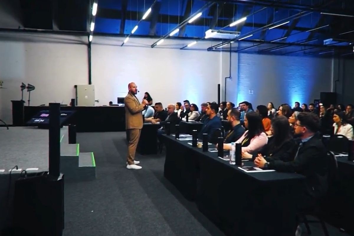 'Prepara lojista': evento gratuito oferece estratégias de vendas para fim de ano em MT