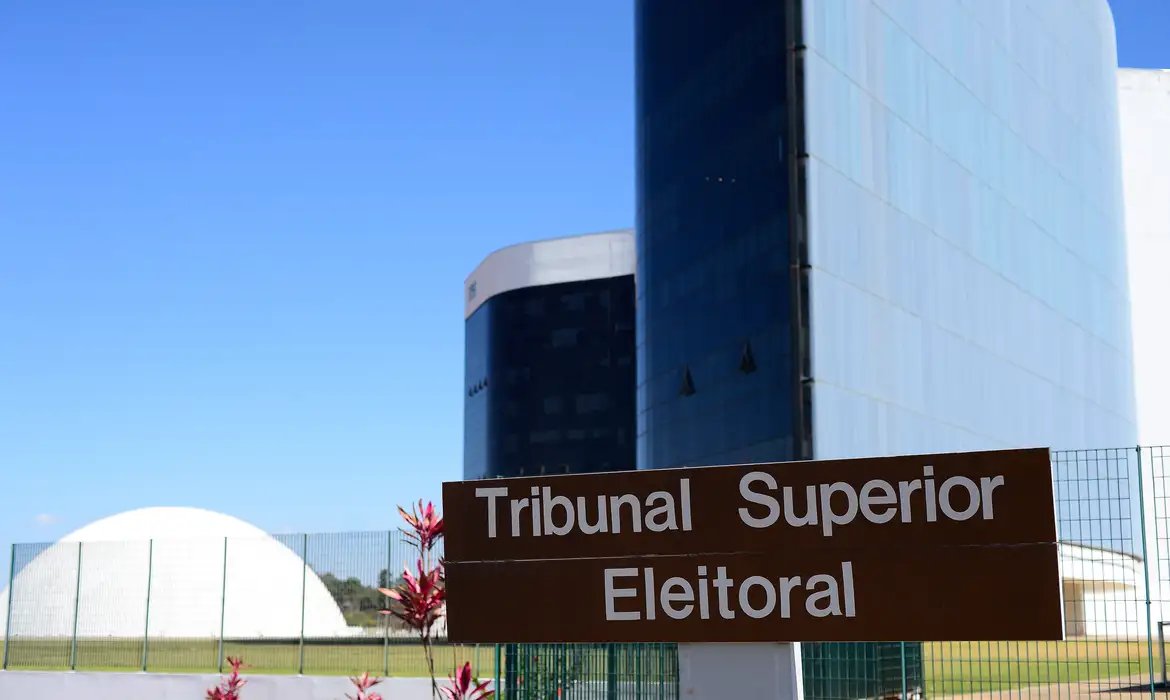 TSE aprova regras para as eleições de outubro 