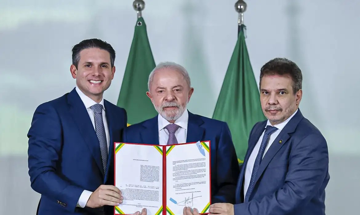 Lula sanciona lei de combate ao crime organizado, o PL Antifacção