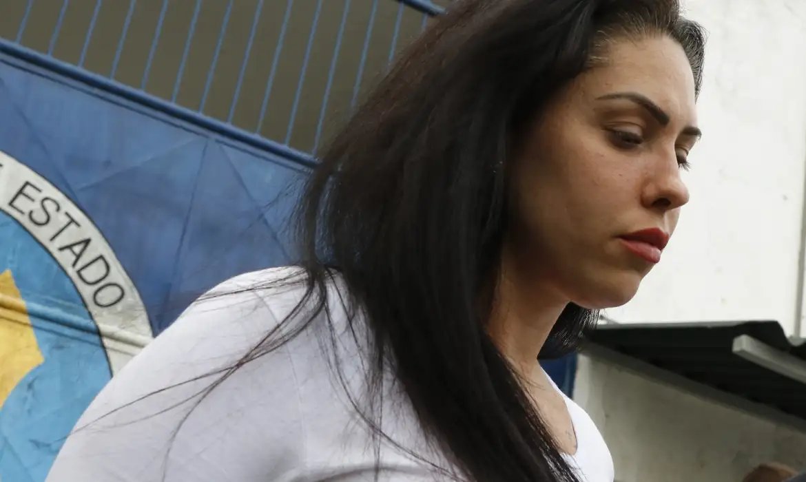 STF determina o retorno de Monique Medeiros à prisão 