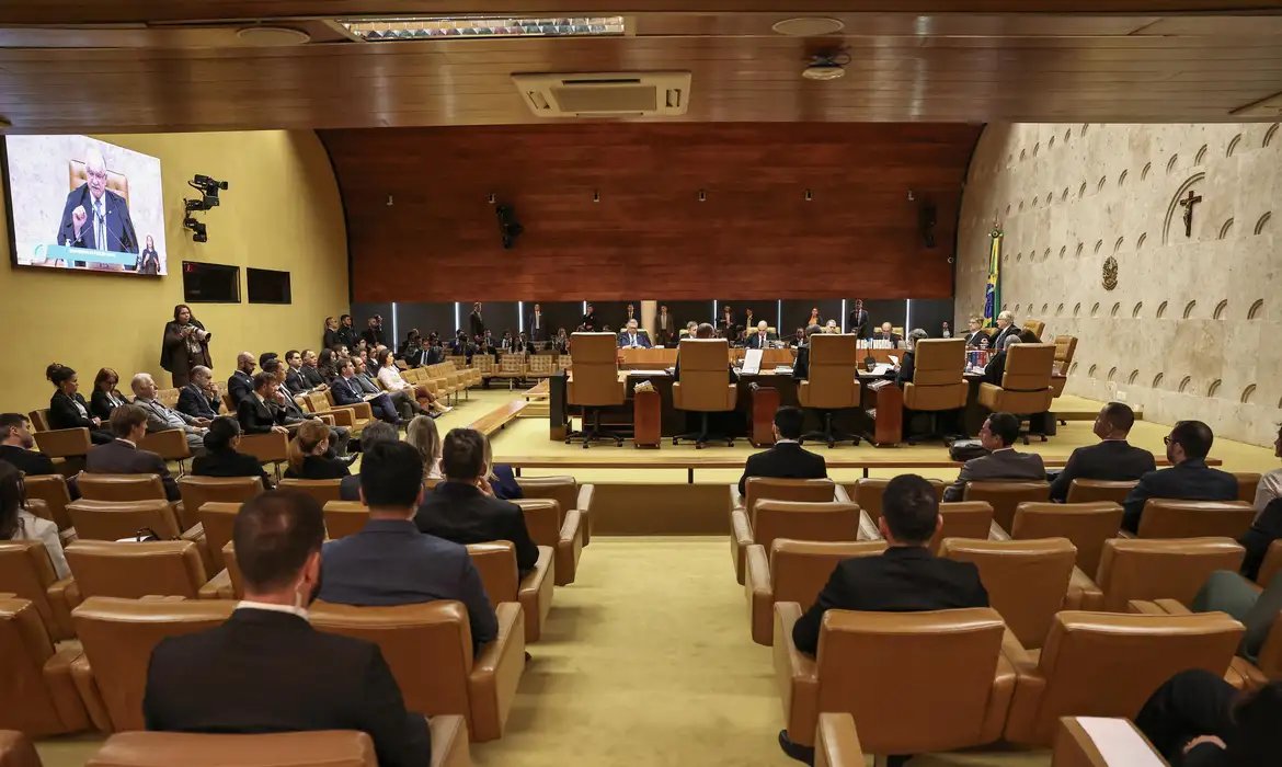 STF: plenário vai decidir se julgará Moraes e Mendonça simultaneamente