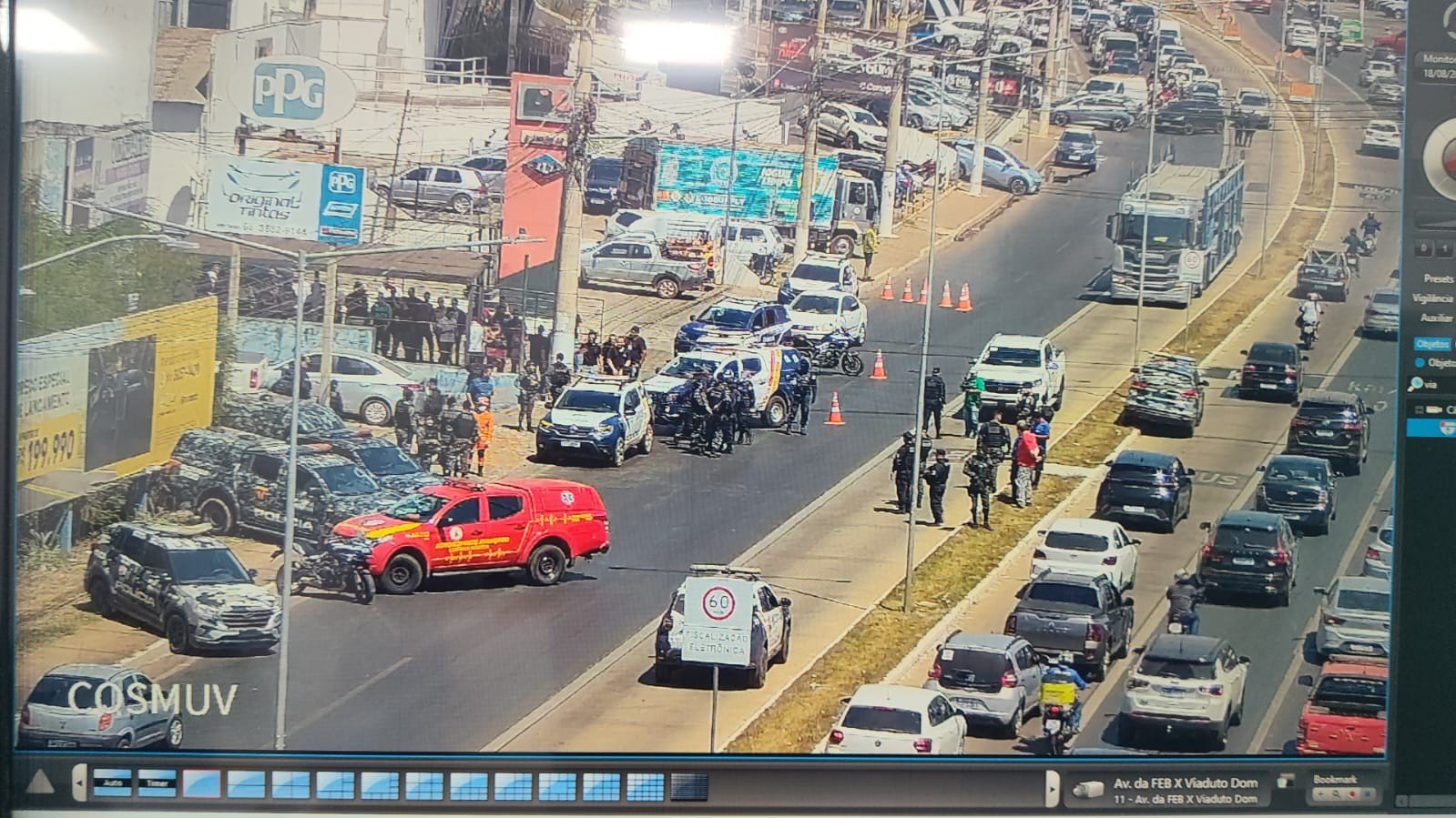 VÍDEO mostra tiroteio que terminou com empresário baleado e assaltante morto durante roubo a loja em MT