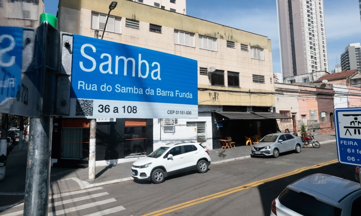 “Chão de memória”, Rua do Samba homenageia berço do gênero em SP