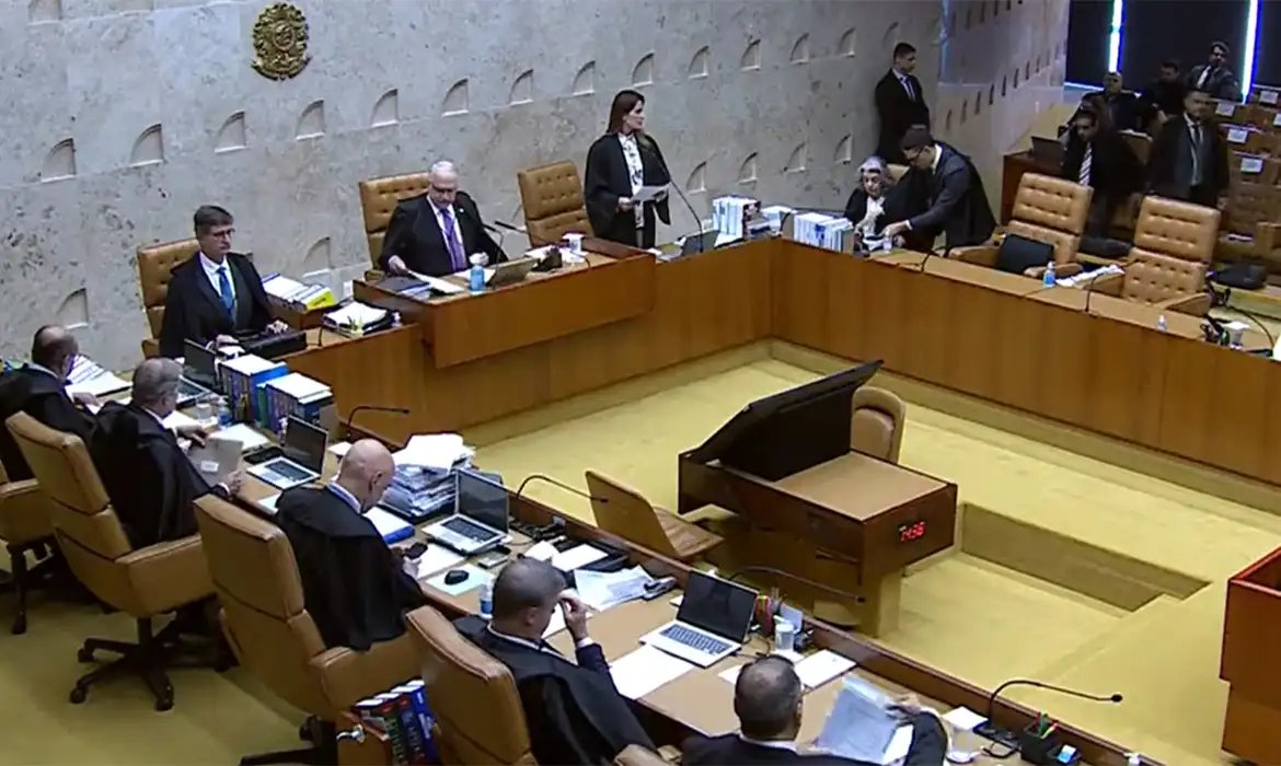 STF derruba lei de SC que proibiu cotas raciais nas universidades