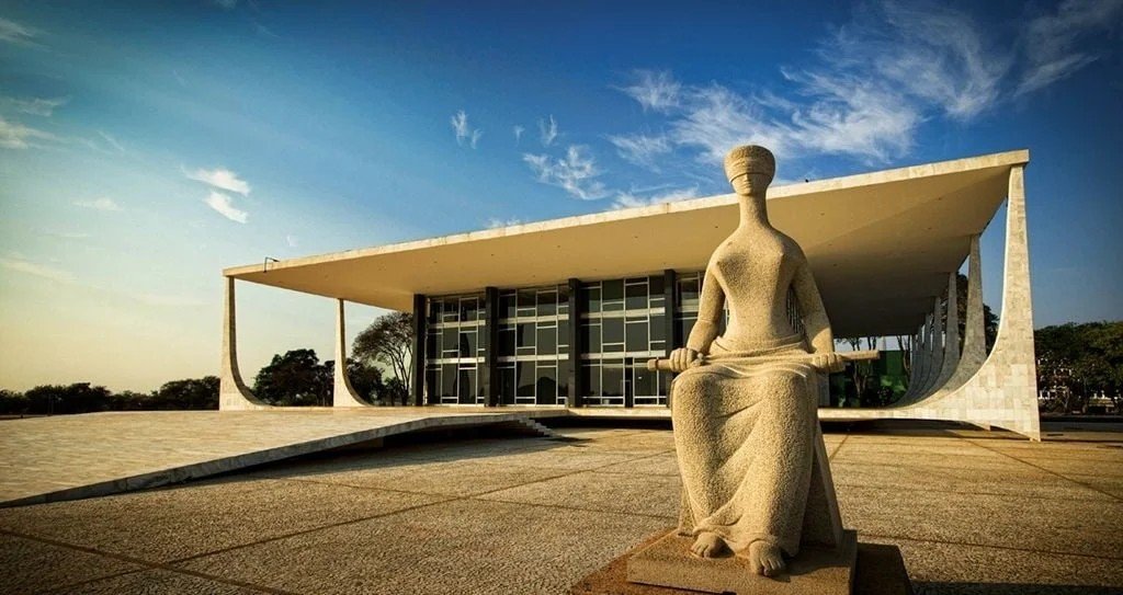 Justiça determina retomada de descontos de empréstimos consignados na folha de servidores de Cuiabá