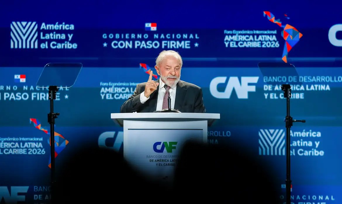 “Divididos, somos frágeis”, diz Lula ao defender integração na AL