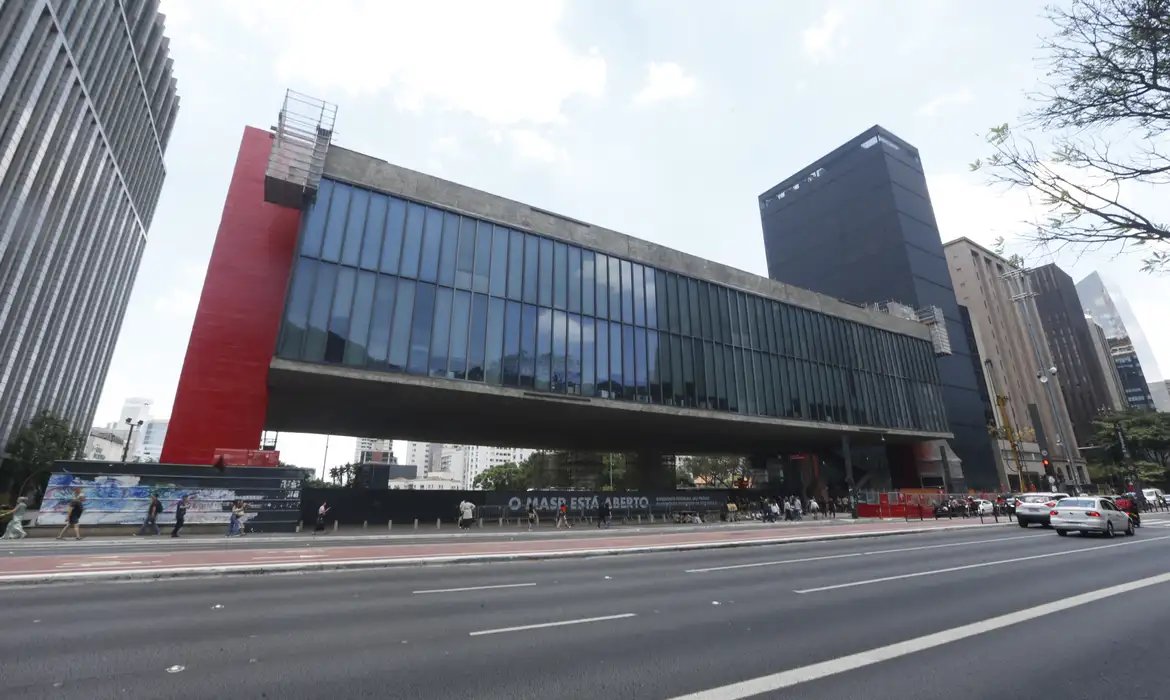 Masp oferece bolsas para programa de ensino artístico-cultural