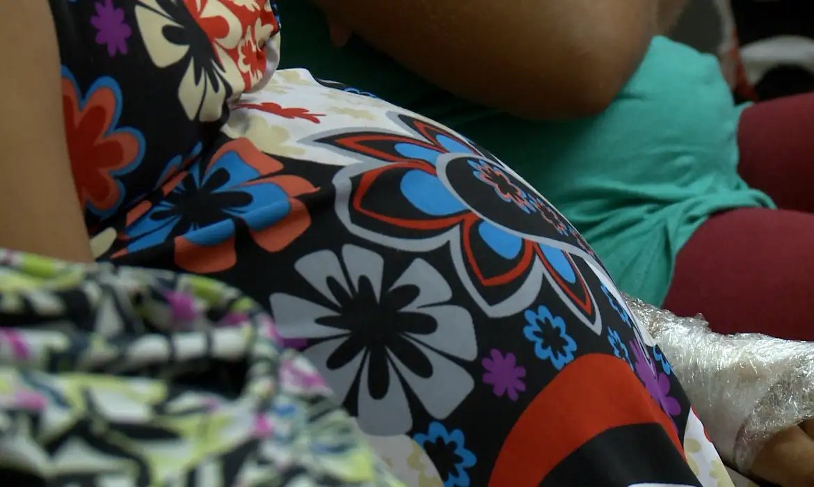 Frigorífico é obrigado a transferir grávidas de setor após abortos 
