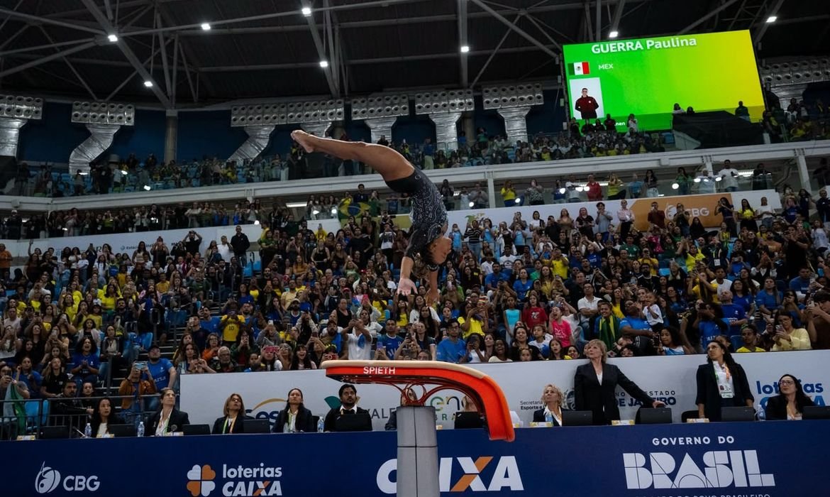 Brasil garante seleções da ginástica artística no Mundial da Holanda