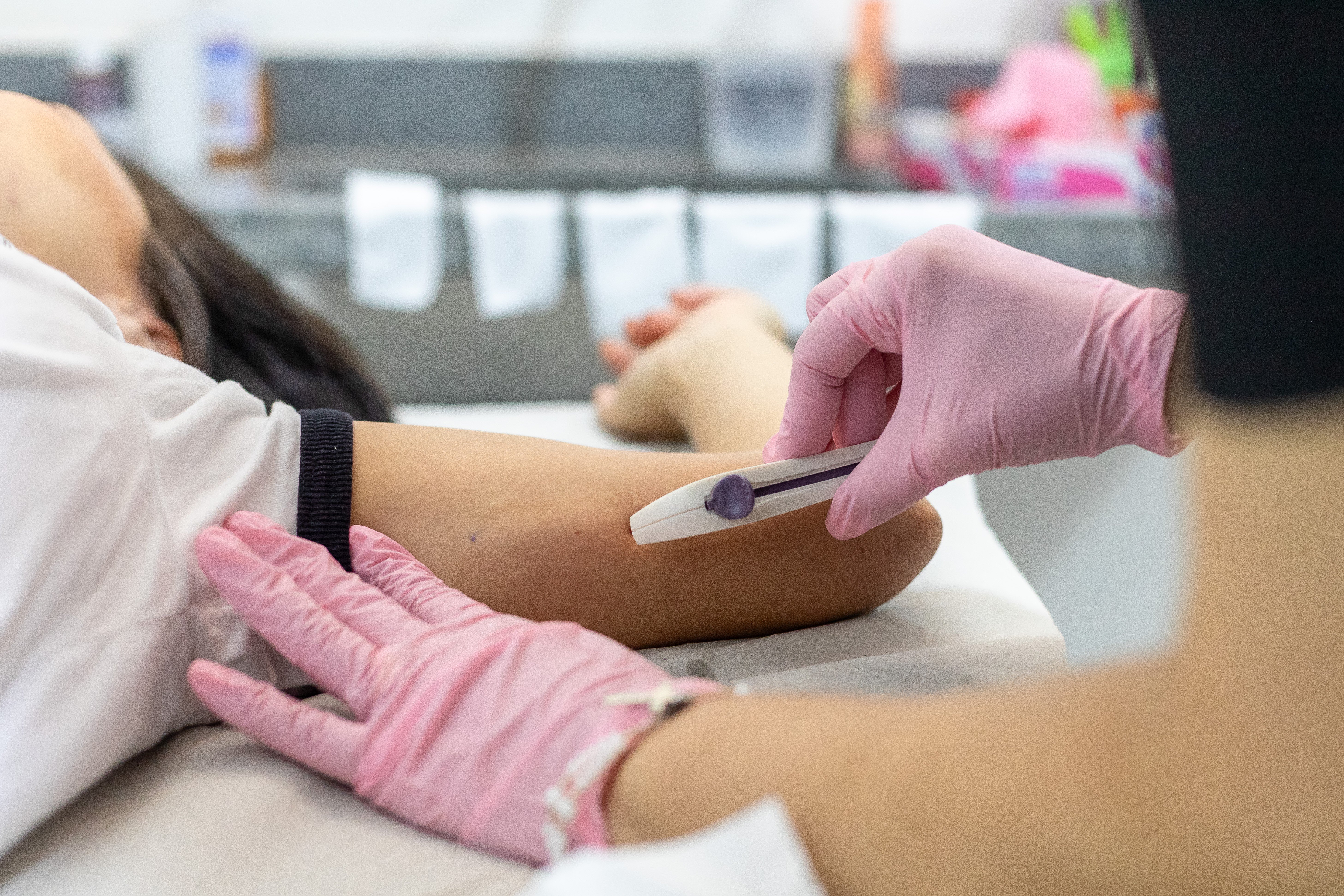 Veja unidades disponíveis para aplicação de chip anticoncepcional gratuito pelo SUS em Cuiabá