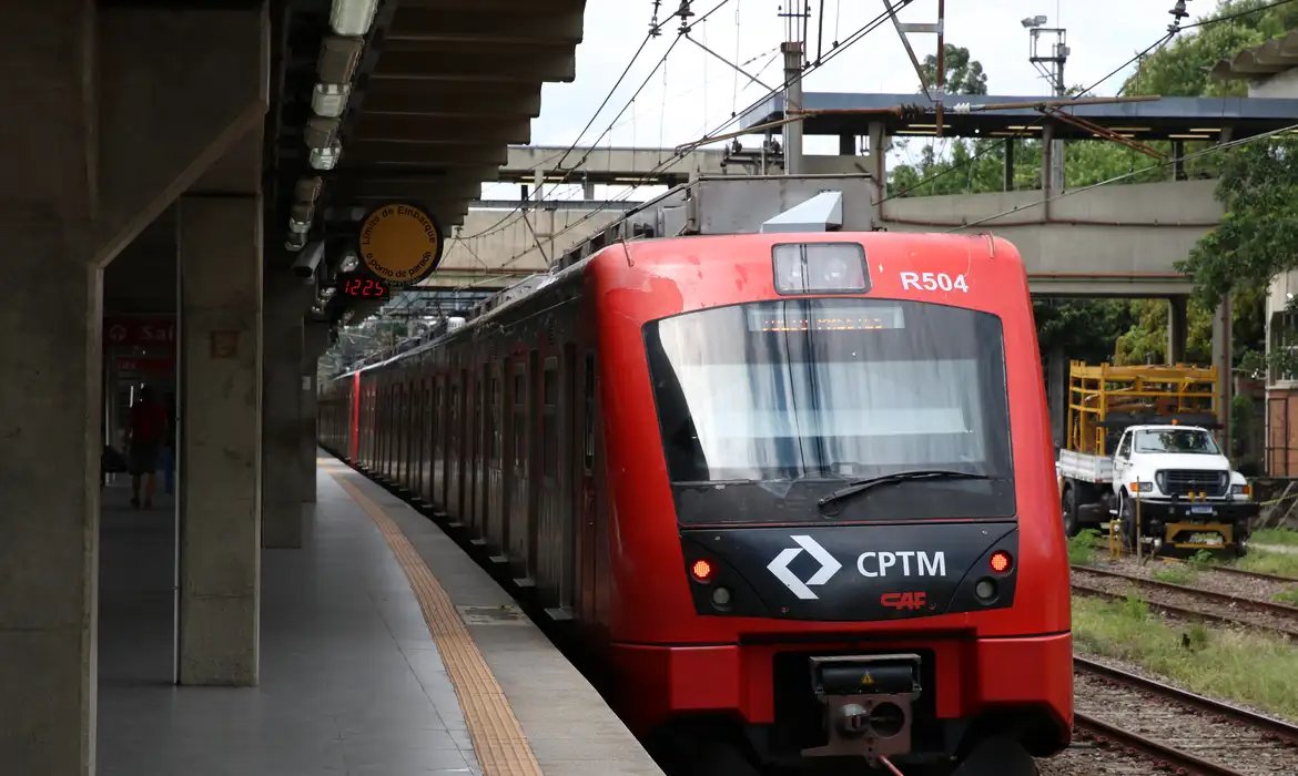 Linhas de trem que retornaram para CPTM funcionam normalmente em SP