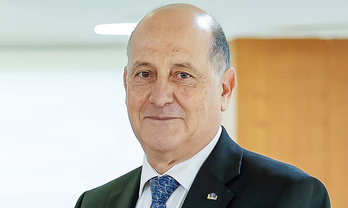 Embaixador da Argentina no Brasil é convocado por Mauro Vieira