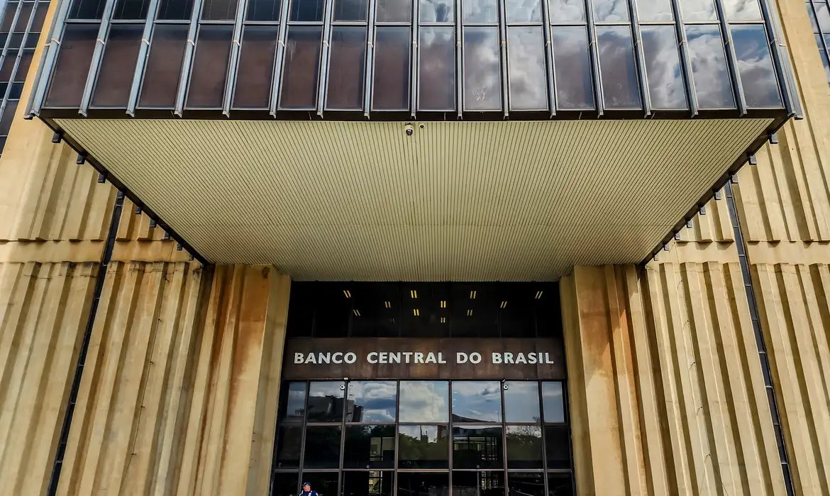 Em nova redução, Copom baixa taxa Selic para 14% ao ano