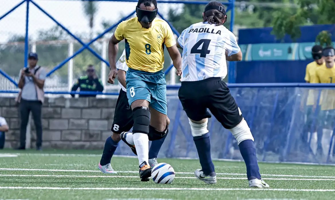 Brasil encerra Jogos Parasul-Americanos com ouro no futebol de cegos