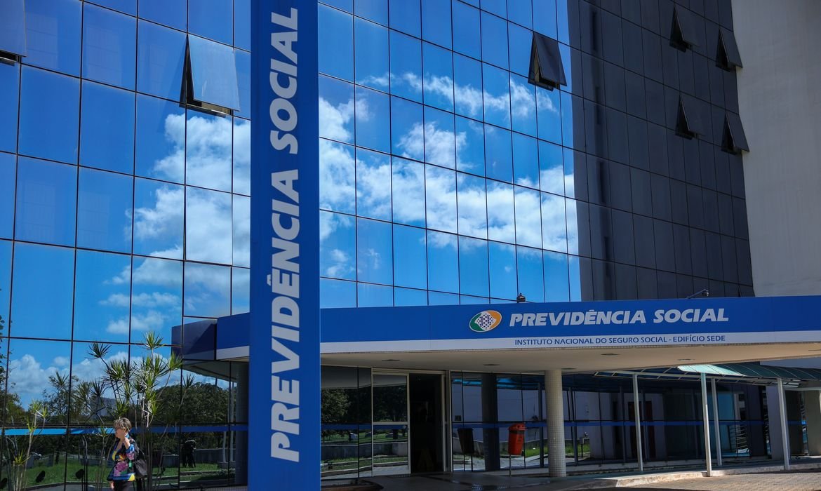 Operação apura fraudes em benefícios do INSS para indígenas na Bahia