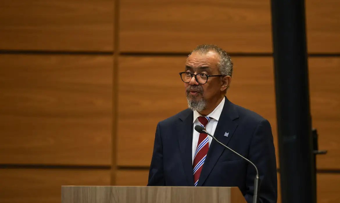 Risco de disseminação do ebola pelo mundo é baixo, diz Tedros Adhanom