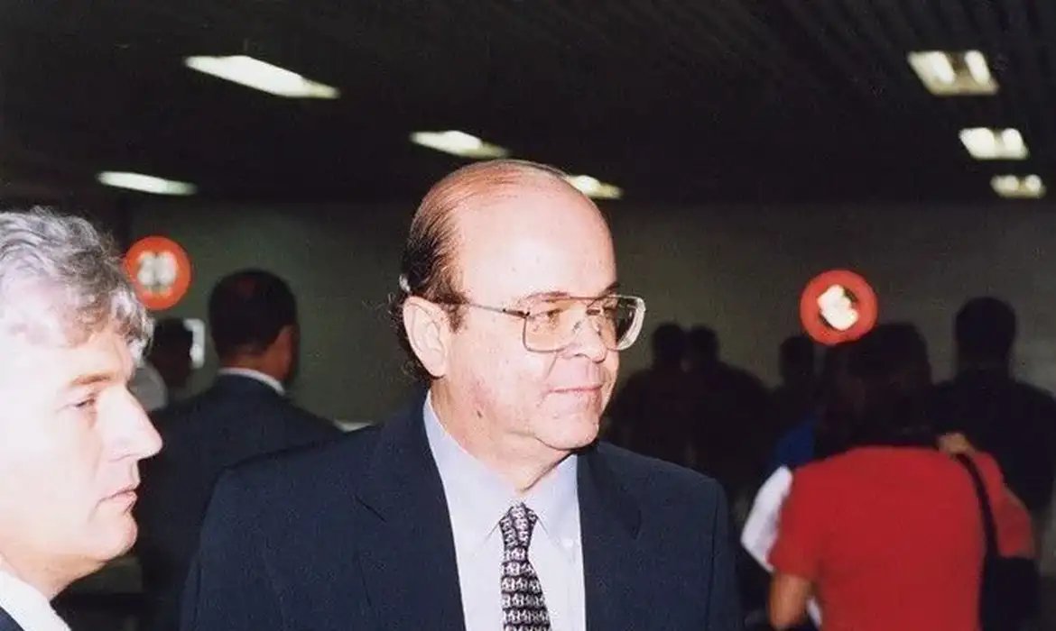 Morre o economista Chico Lopes, ex-Banco Central e criador do Copom