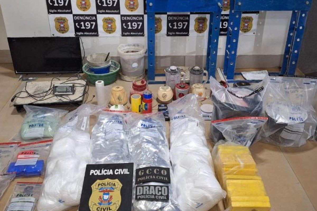 Traficante é preso em casa usada como laboratório de drogas em MT