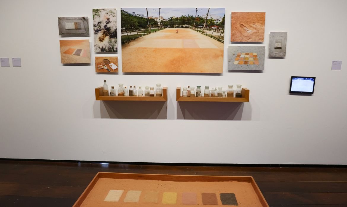 Paço Imperial celebra 40 anos com exposição de mais de 160 trabalhos