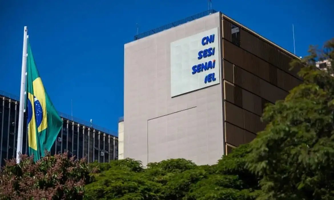 CNI mantém projeção de alta de 2% do PIB para este ano