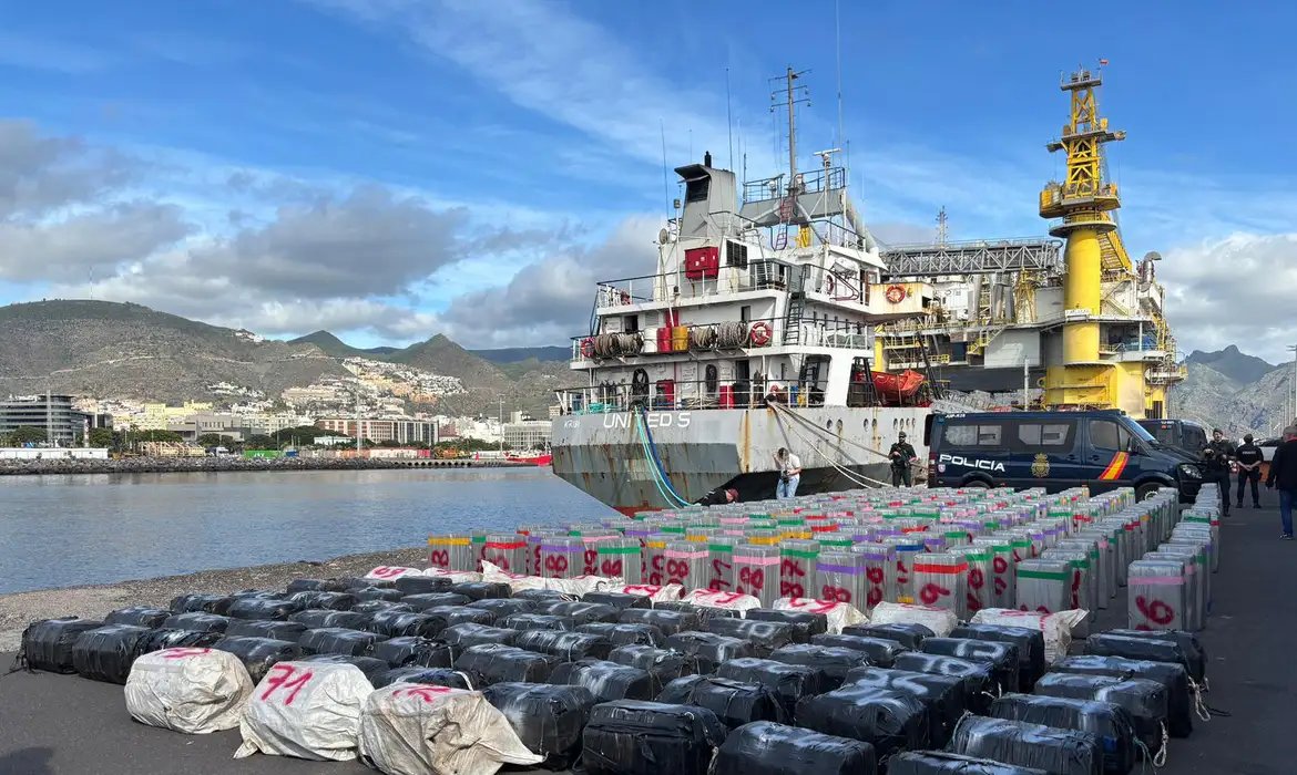 Espanha apreende cocaína a bordo de navio que fez escala no Brasil