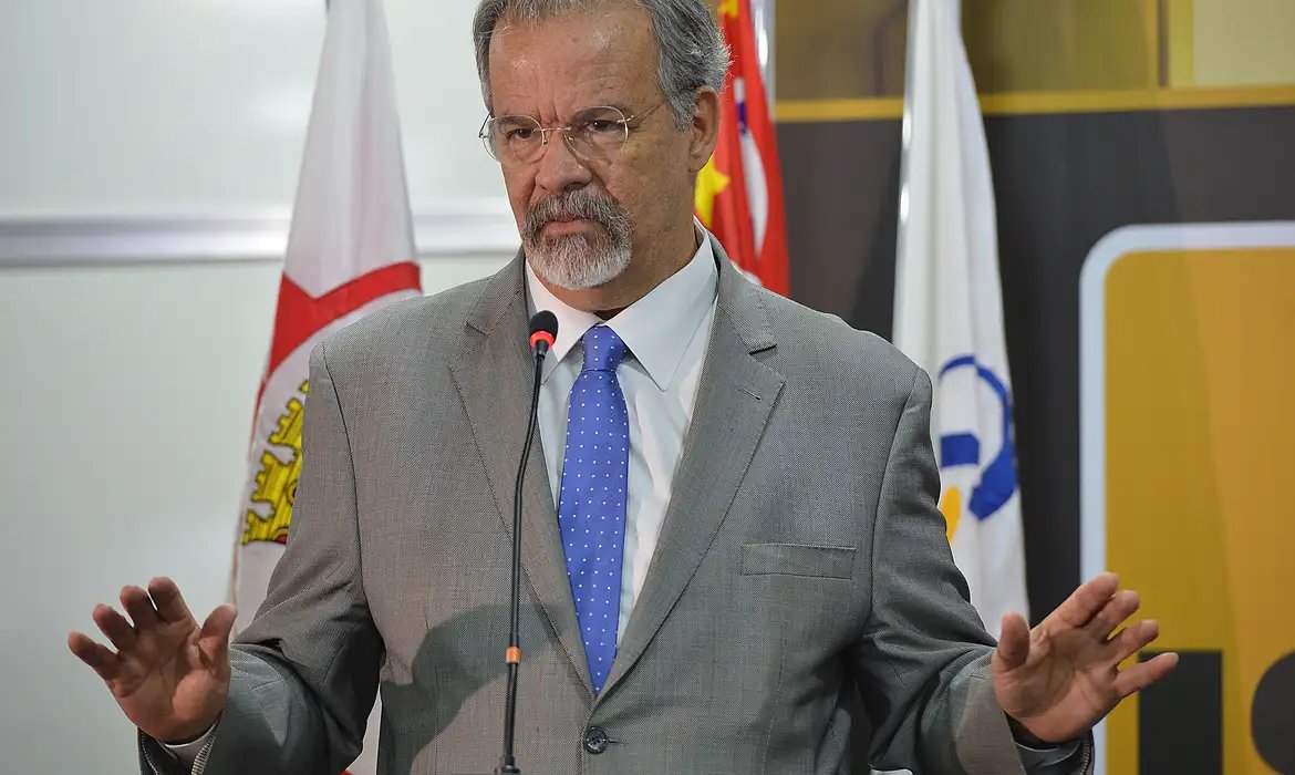 Políticos de todos os espectros homenageiam Raul Jungmann, morto ontem